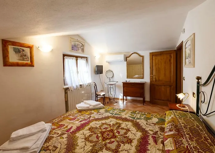 Ada Belriguardo * Sarteano