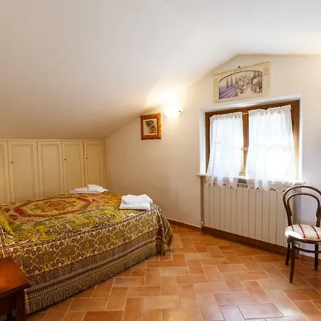 Ada Belriguardo Villa Sarteano